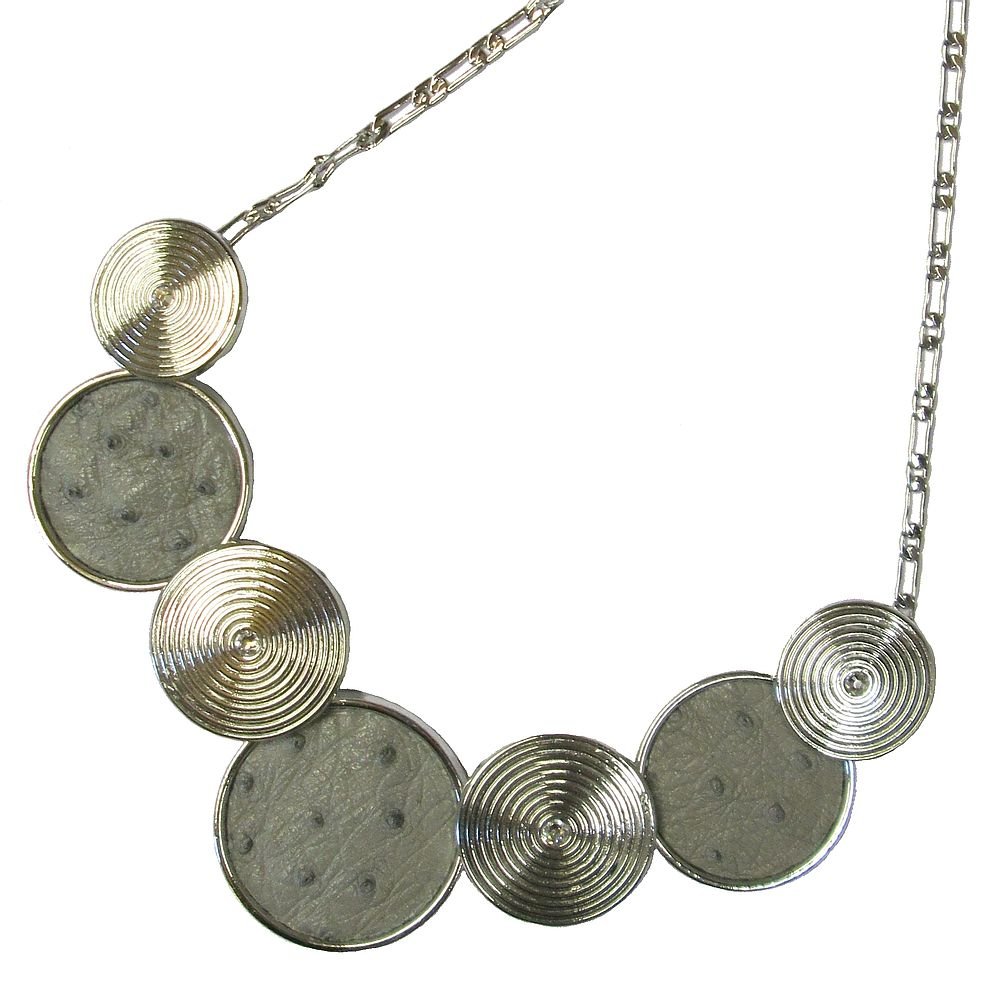 Ostrich necklace - Mist